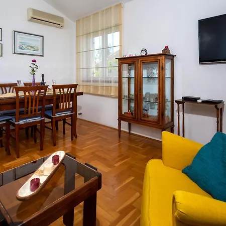 Ginkgo Holiday home Porec